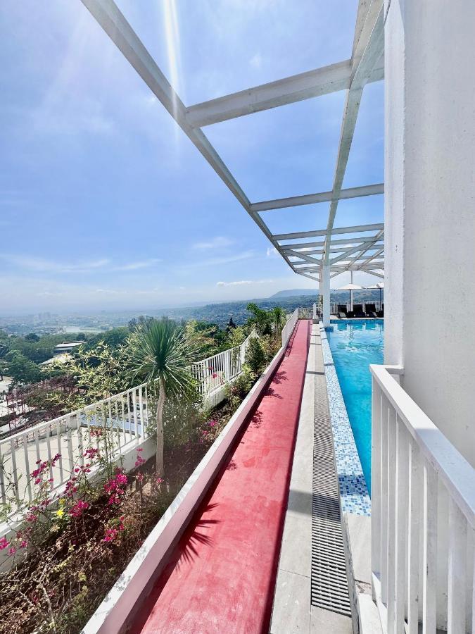 Aesthetic One Bedroom Beside Sm W Pool, Wifi And Netflix Cagayan de Oro Exterior photo
